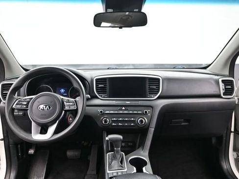 Used 2022 Kia Sportage LX FWD image 14