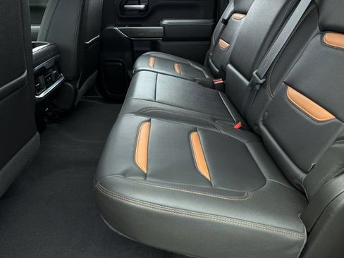 Used 2022 GMC Sierra 2500 AT4 AWD/4WD image 19