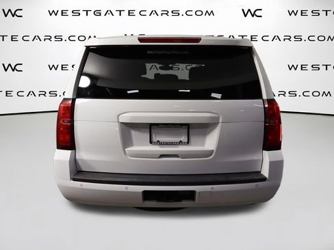 Used 2019 Chevrolet Tahoe 2WD w/ Remote Keyless Entry Package image 4