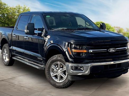 Used 2025 Ford F150 XLT w/ Equipment Group 301A Standard AWD/4WD image 2