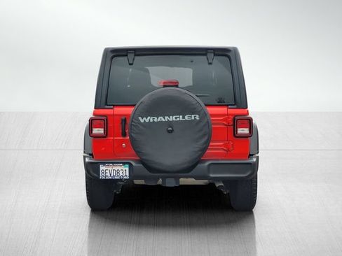 Used 2018 Jeep Wrangler Unlimited Sport S AWD/4WD image 5