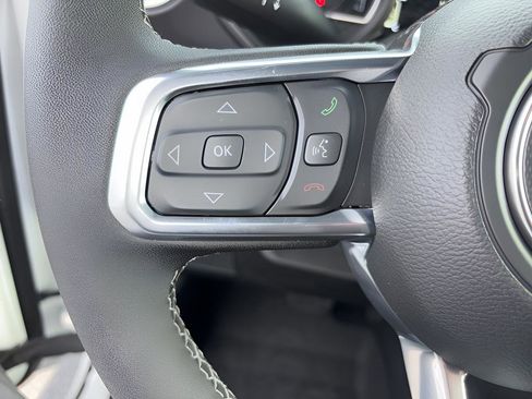 New 2026 Jeep Wrangler Unlimited Sahara AWD/4WD image 16