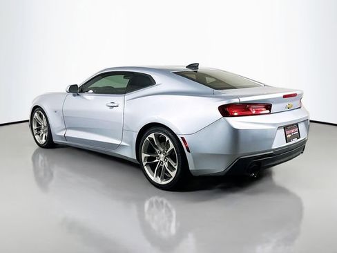 Used 2018 Chevrolet Camaro LT image 8
