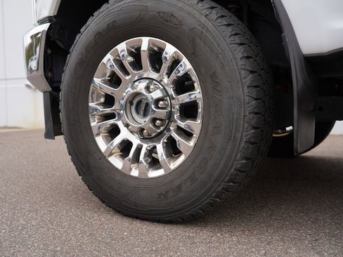 Used 2022 Ford F350 XLT w/ XLT Premium Package AWD/4WD image 33