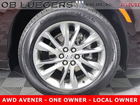 Certified 2023 Buick Enclave Avenir w/ Avenir Technology Package image 3