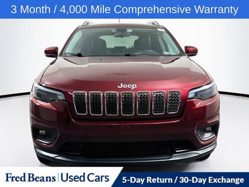 Used 2019 Jeep Cherokee Latitude Plus w/ Cold Weather Group AWD/4WD image 2