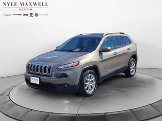 Used 2017 Jeep Cherokee Latitude w/ Comfort/Convenience Group image 1
