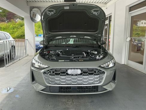 Used 2025 Audi A5 2.0T Premium Plus w/ Premium Plus image 16