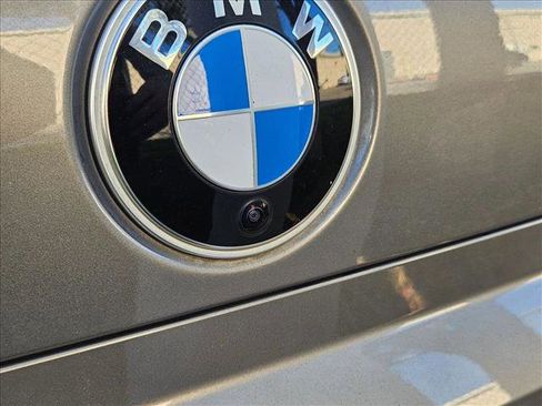 Certified 2023 BMW 740i 740i image 9