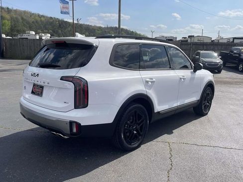 Used 2023 Kia Telluride EX X-Line image 4