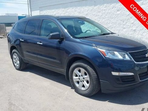 Used 2017 Chevrolet Traverse LS AWD/4WD image 1