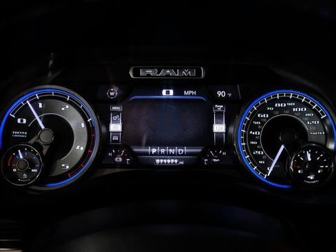 Used 2019 RAM 2500 Limited AWD/4WD image 20