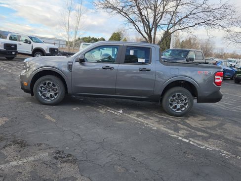 New 2025 Ford Maverick XLT w/ XLT Luxury Package image 4