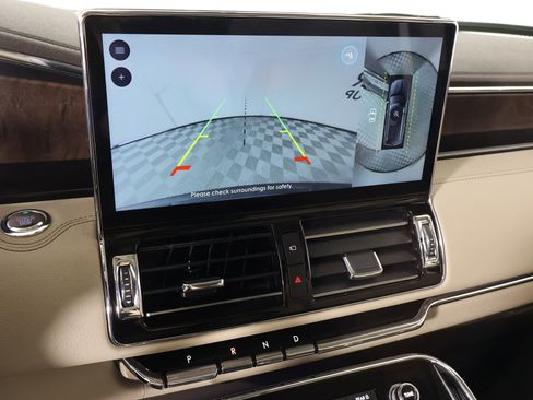 Used 2022 Lincoln Navigator Reserve image 6