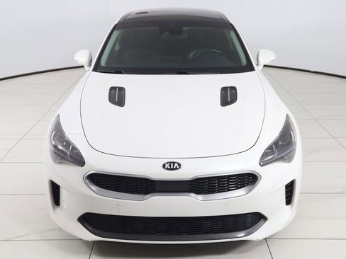 Used 2018 Kia Stinger Premium image 56