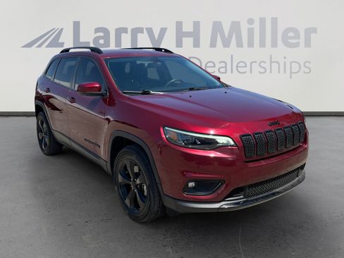 Certified 2020 Jeep Cherokee Latitude Plus AWD/4WD image 7