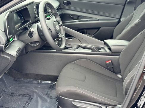 Certified 2026 Hyundai Elantra Sport FWD image 11