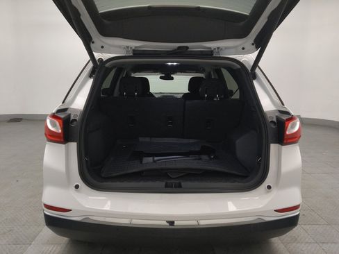 Used 2020 Chevrolet Equinox LT FWD image 29