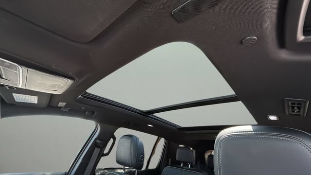 Used 2026 Chevrolet Traverse High Country FWD image 19