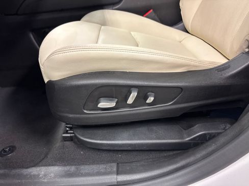 Used 2020 Cadillac XT6 Sport AWD/4WD image 26