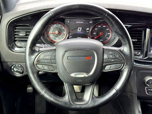 Used 2020 Dodge Charger SXT w/ Blacktop Package image 22