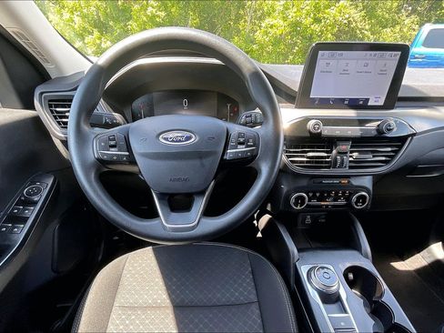 Used 2025 Ford Escape Active AWD/4WD image 5