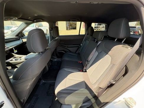New 2026 Jeep Cherokee Laredo AWD/4WD image 23