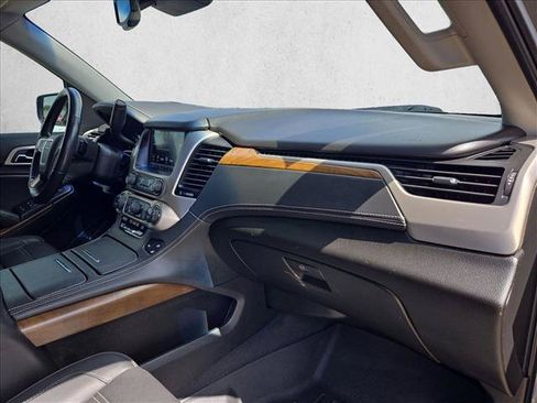 Used 2019 GMC Yukon XL Denali RWD image 21