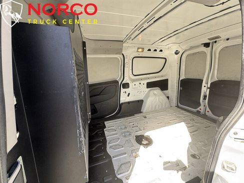 Used 2019 RAM ProMaster City Tradesman SLT image 9