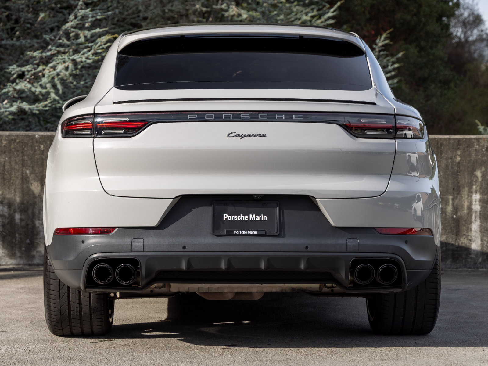 Certified 2022 Porsche Cayenne Platinum Edition AWD/4WD image 10