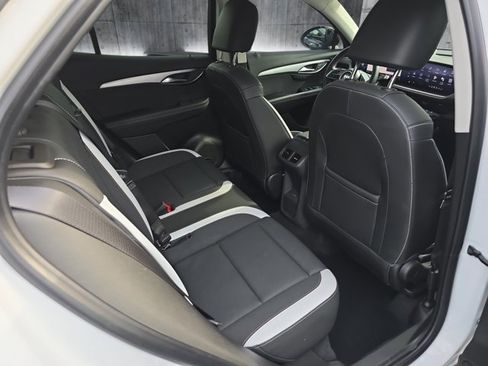 Used 2024 Buick Envision Sport Touring image 11