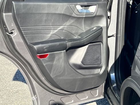 New 2026 Ford Escape ST-Line w/ Tech Pack #1 image 18