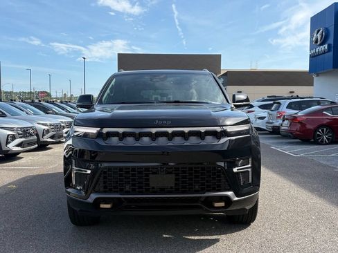 New 2026 Jeep Grand Wagoneer 4WD image 4