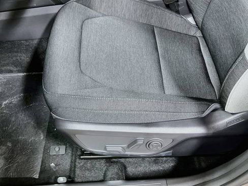 New 2027 Kia Seltos S FWD image 18