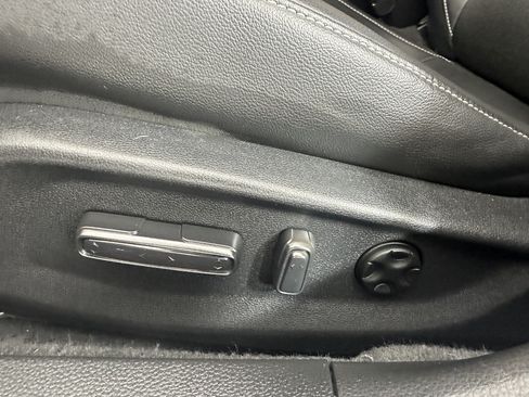 Used 2022 Honda Accord Sport image 11