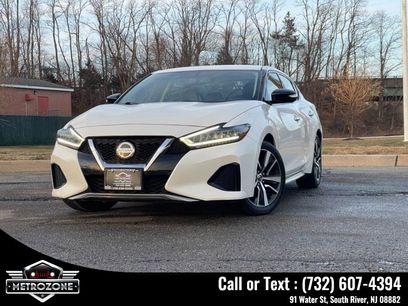 Used 2019 Nissan Maxima 3.5 SV w/ Floor Mat Group
