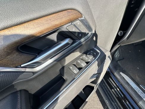 Certified 2025 Chevrolet Silverado 3500 High Country w/ High Country Premium Package image 24