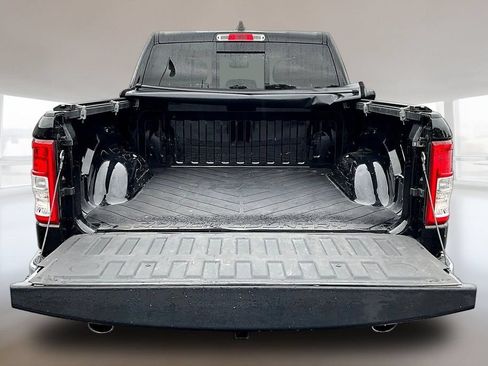 Used 2023 RAM 1500 Big Horn AWD/4WD image 7