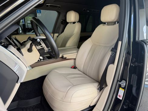 Used 2023 Land Rover Range Rover SE AWD/4WD image 23