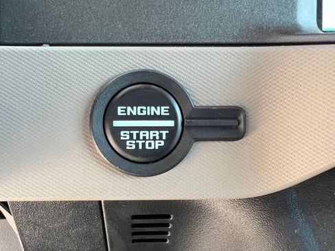 Used 2024 Ford Bronco Wildtrak AWD/4WD image 31