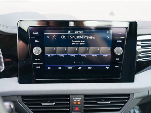 New 2025 Volkswagen Jetta SE image 15