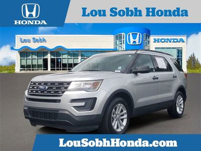 Used 2017 Ford Explorer FWD