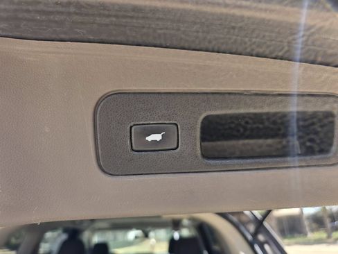 Used 2015 Honda Odyssey EX-L image 19