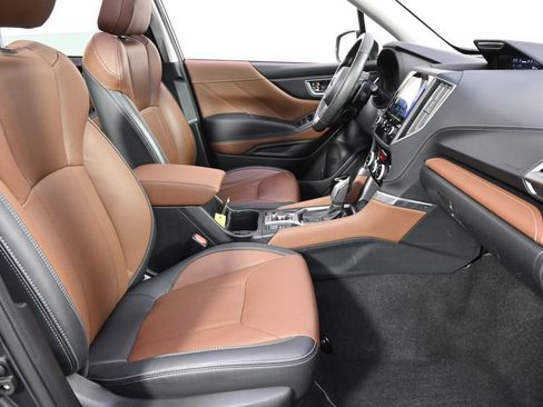 Certified 2023 Subaru Forester Touring AWD/4WD image 16
