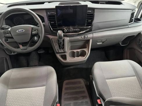 Used 2023 Ford Transit 350 XLT RWD image 2