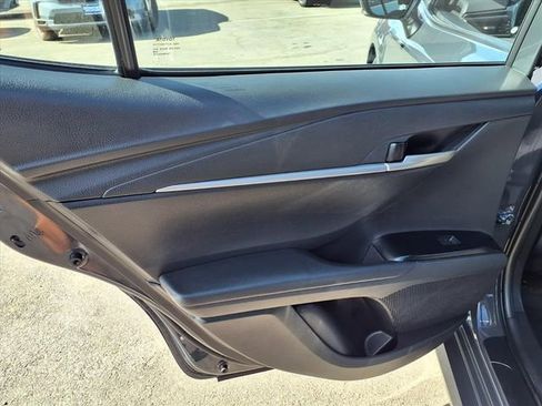 Used 2025 Toyota Camry LE image 10