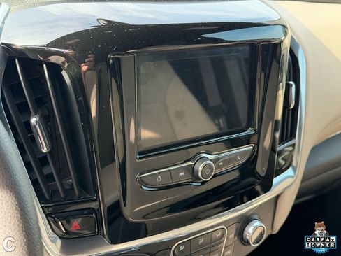 Used 2023 Chevrolet Traverse LS w/ Safety Package image 9