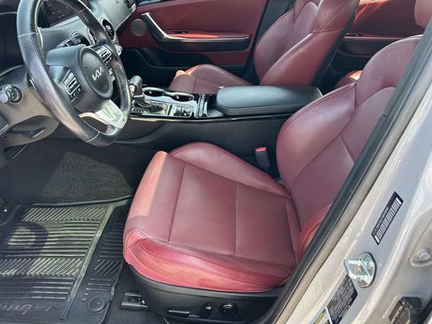 Used 2022 Kia Stinger GT-Line w/ Sun & Sound Package RWD image 16