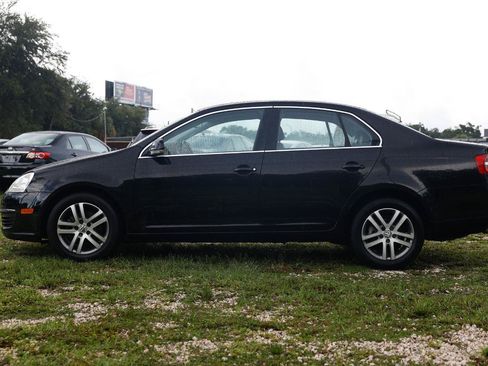 Used 2006 Volkswagen Jetta 2.5 FWD image 3