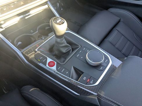 Used 2025 BMW M2 w/ Lighting Package image 15